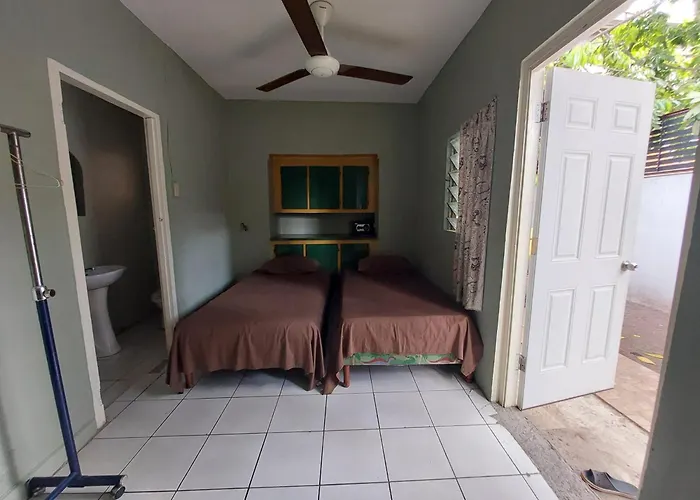 Labrish Guest House